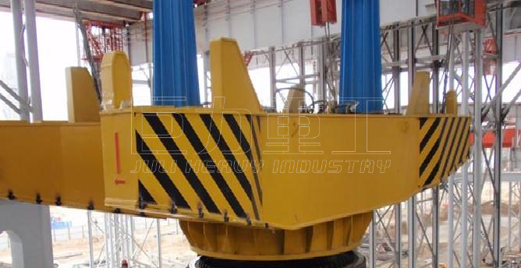 Straight arm type ladle turret